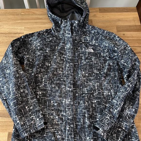 NORTH FACE ⭐️ Venture rain jacket - Picture 4 of 11